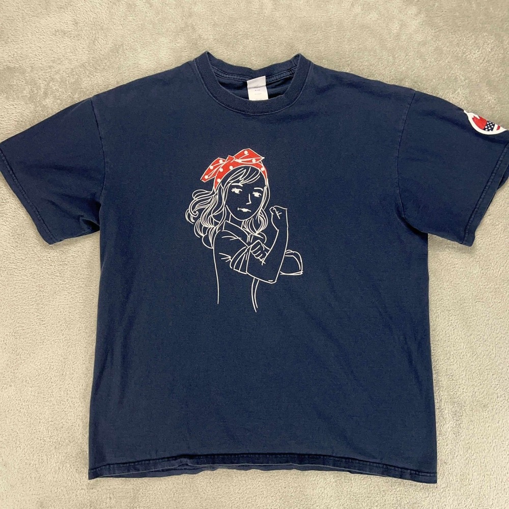 American Bath Group Essential Worker Rosie the Riveter Graphic‎ T-Shirt XL
